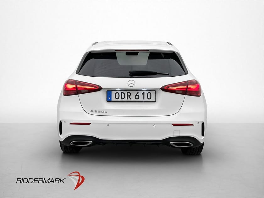 Bild 1 av Mercedes-Benz A 250 e 218hk AMG Värmare Kamera Widescreen