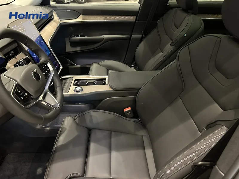 Bild 11 av 17 – Volvo EX90 Twin Motor 7-seater Plus 7-sätes Pilot Assist