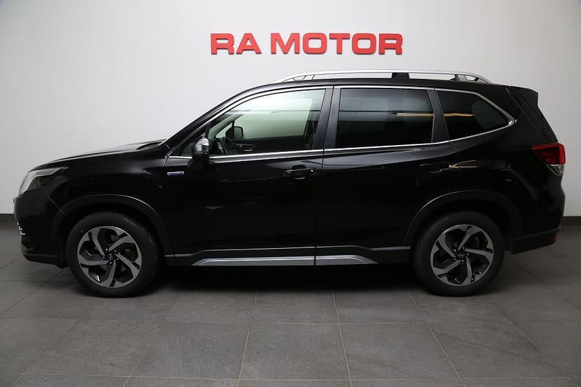 Bild 3 av Subaru Forester e-Boxer XFuel 2,0i E85 Ridge AWD Aut Skinn Leasbar