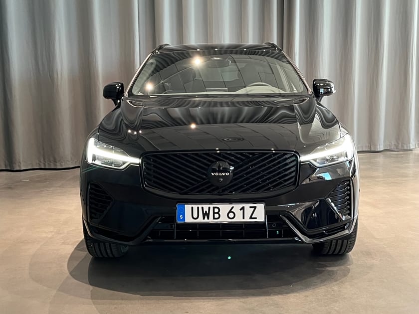 Bild 4 av Volvo XC60 T6 Plus Black Nordic Edition Lagerbil Redo För Omg Leverans
