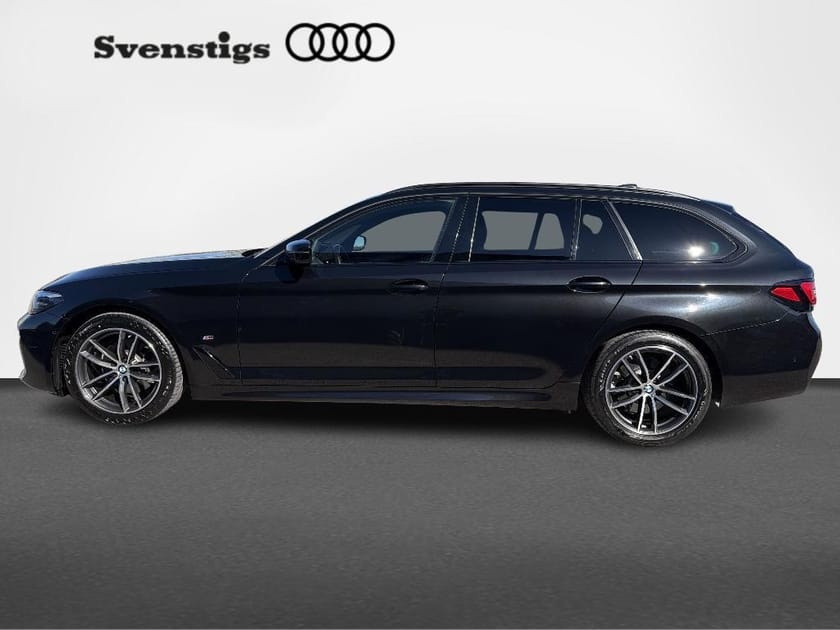 Bild 4 av BMW 520d xDrive Touring M Sport / Värmare/ Aktiv fartpilot/ Drag