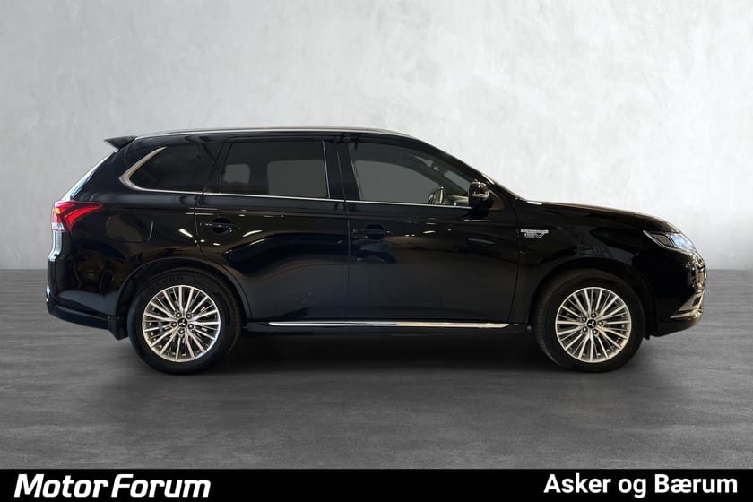 Bilde 4 av Mitsubishi Outlander PHEV VELUTSTYRT/HENGERFESTE/EL-BAKLUKE/360KAM/ROCKFORD+++