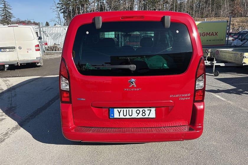 Bild 4 av Peugeot Partner Tepee 1.2 e-THP 5-Sits