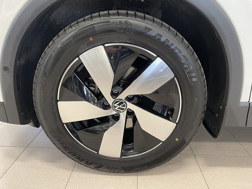 Bild 5 av Volkswagen Tiguan Life 1.5 eTSI 150HK Dragkrok / Backkamera