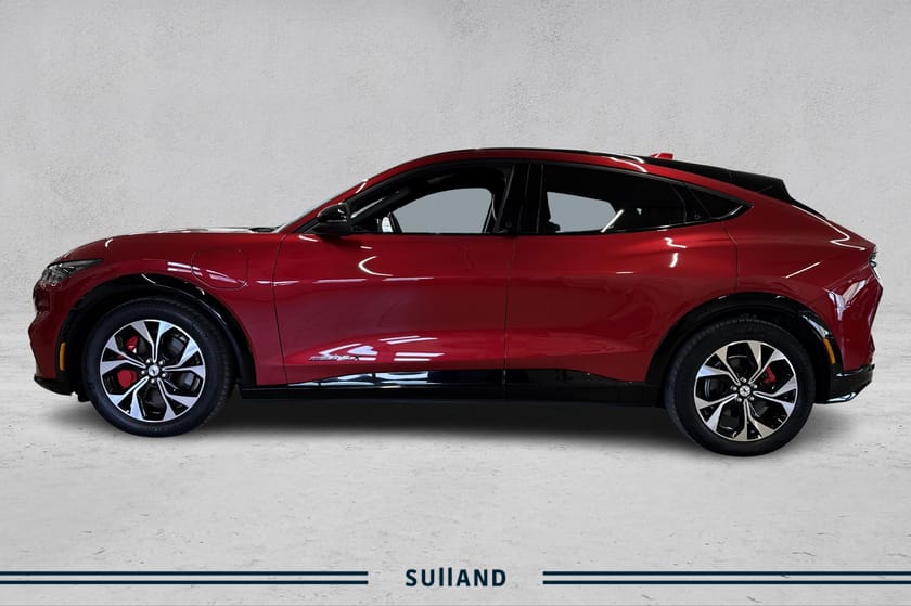 Bilde 2 av Ford Mustang Mach-E Long Range AWD LR 540KM |ACC|AppStyring|Oppv.Ratt|Hengerfeste