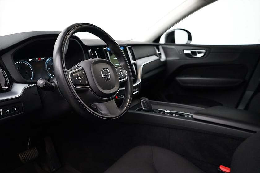 Bild 5 av Volvo XC60 Recharge T6 AWD / 341hk / HK / Pano / CarPlay