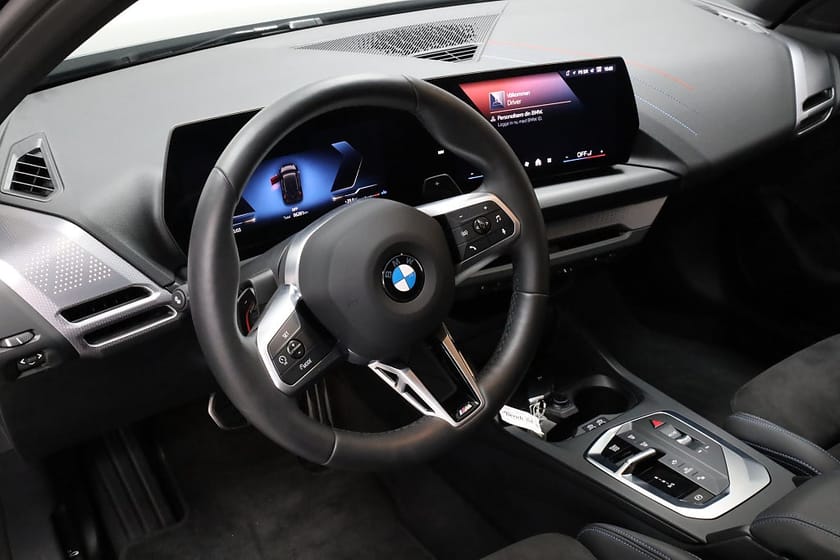 Bild 4 av BMW 120 M Sport | 18" | Rattvärme | Backkamera