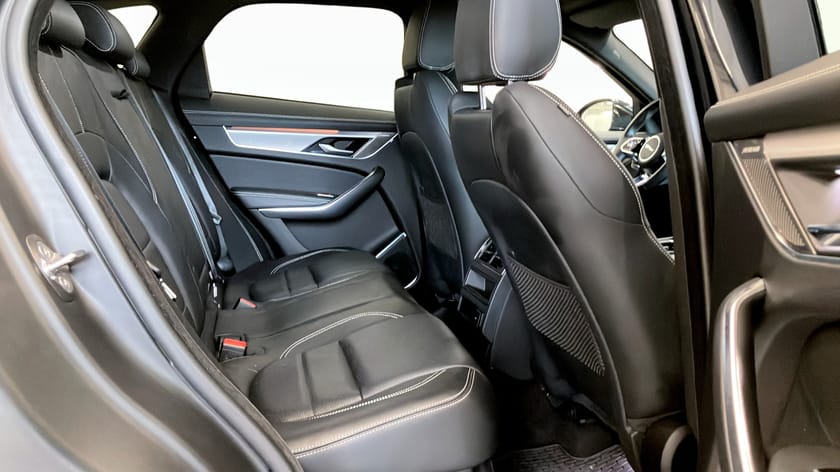 Bild 5 av Jaguar F-Pace P400e PHEV "December ränta 3,95%" Automatisk, 404hk, Drag