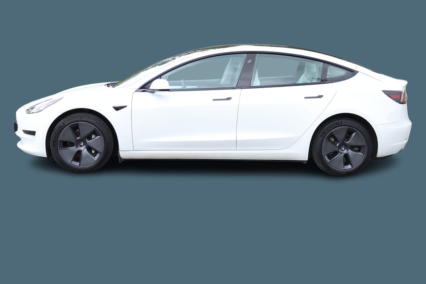 Bild 3 av Tesla Model 3 Standard Range 283hkr Dragkrok / Vinterhjul / Svart & Vit reducerad Premiuminteriör