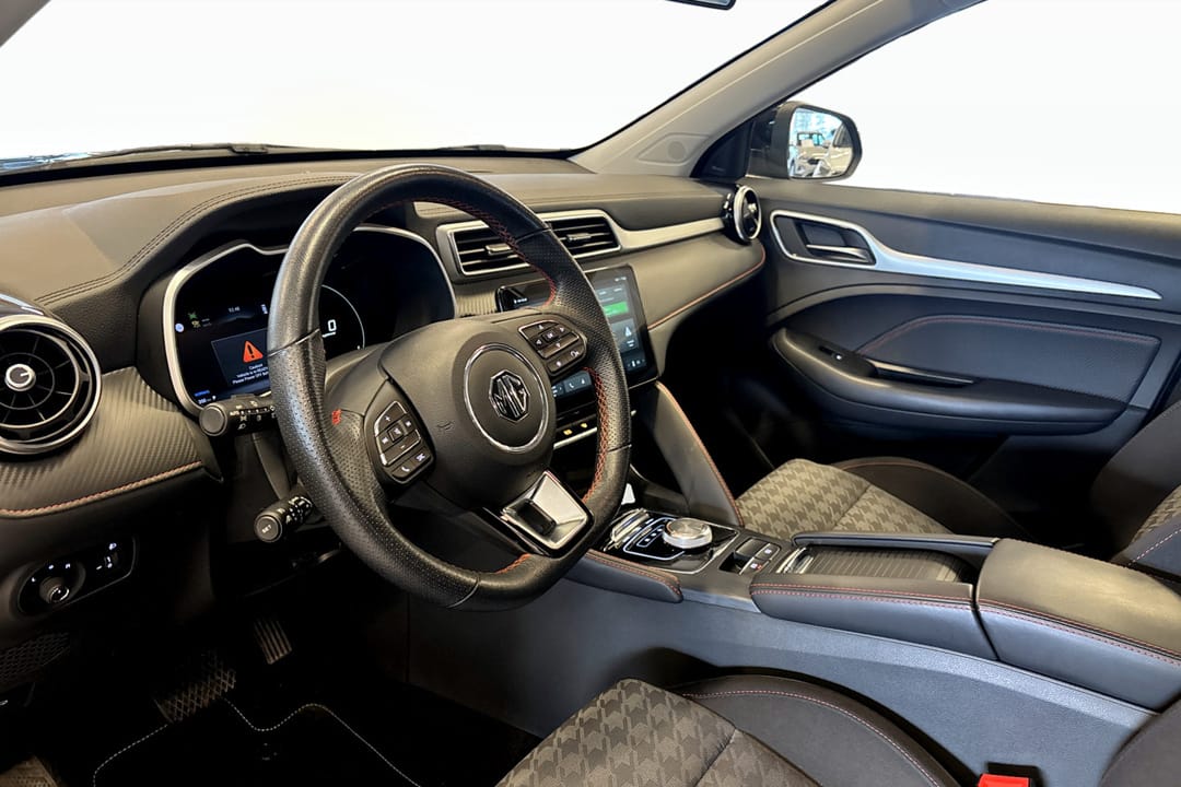 MG ZS EV Long Range