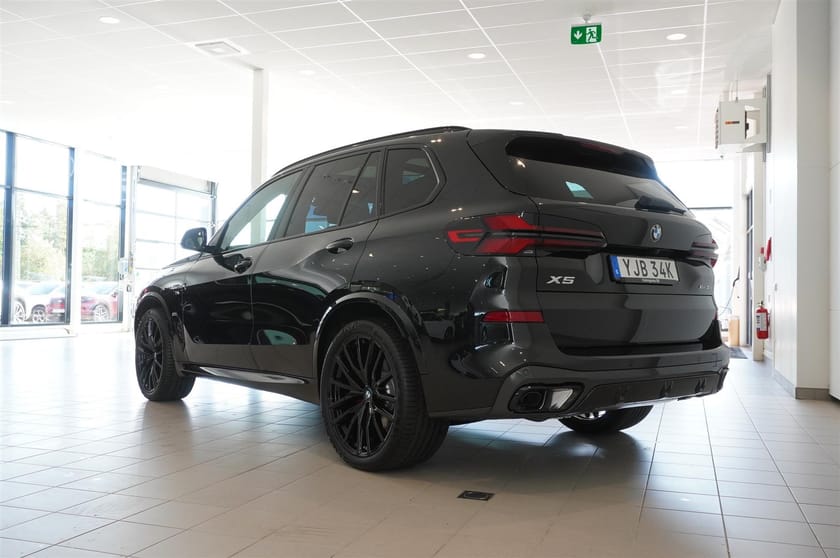 Bild 4 av BMW X5 xDrive30d M Sport Pro Drag DA Pro B W