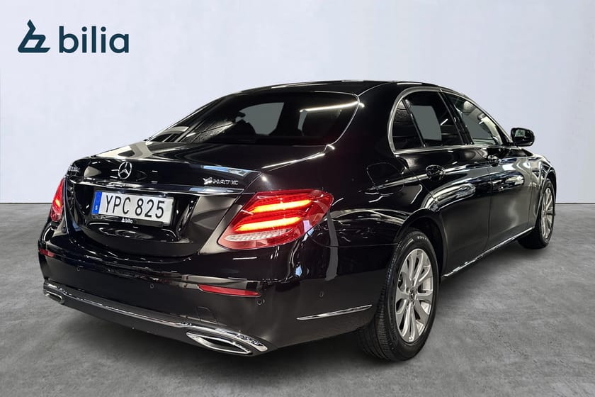 Bild 4 av Mercedes-Benz E 220 d 4MATIC Exclusive Kamera Skinn Navi