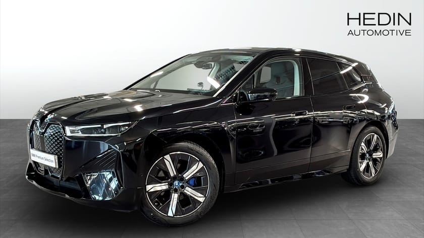 Bild 1 av BMW iX xDrive40 Sportpkt Driving Assist Pro 360 Cam H/K Head Up