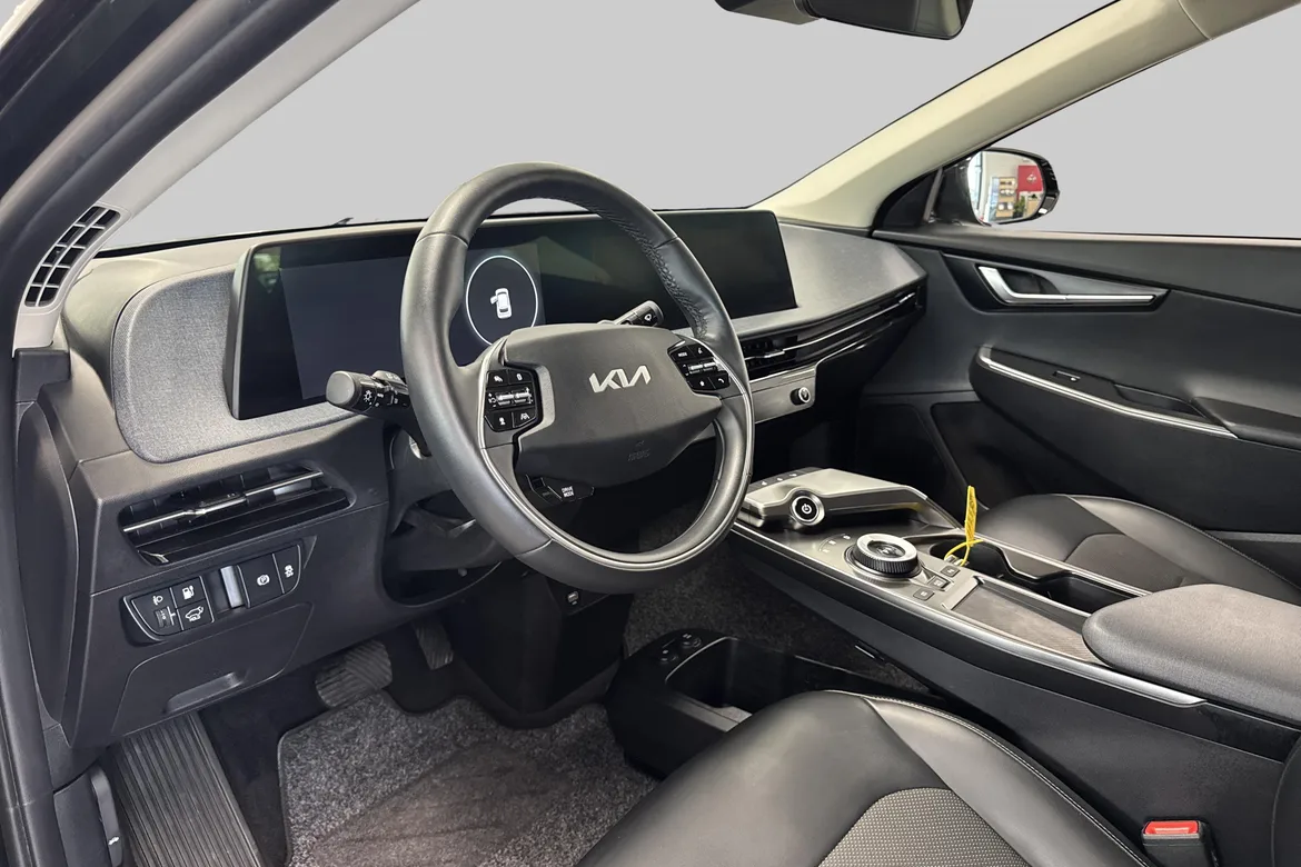 picture of a car