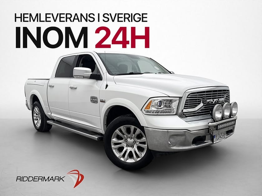 Bild 1 av RAM 1500 Crew Cab Dodge LongHorn V8 4x4 Luft Drag Rambox Skinn Alpine MOMS