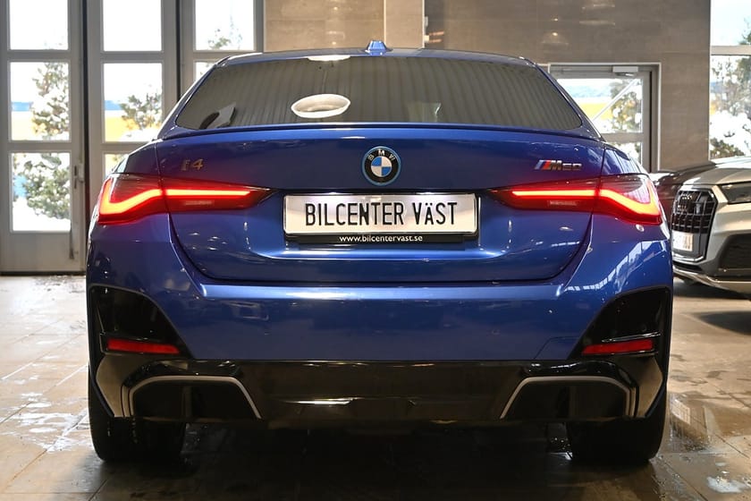 Bild 5 av BMW i4 M50 xDrive Gran Coupé Fully Charged M Sport Laser HUD Drag