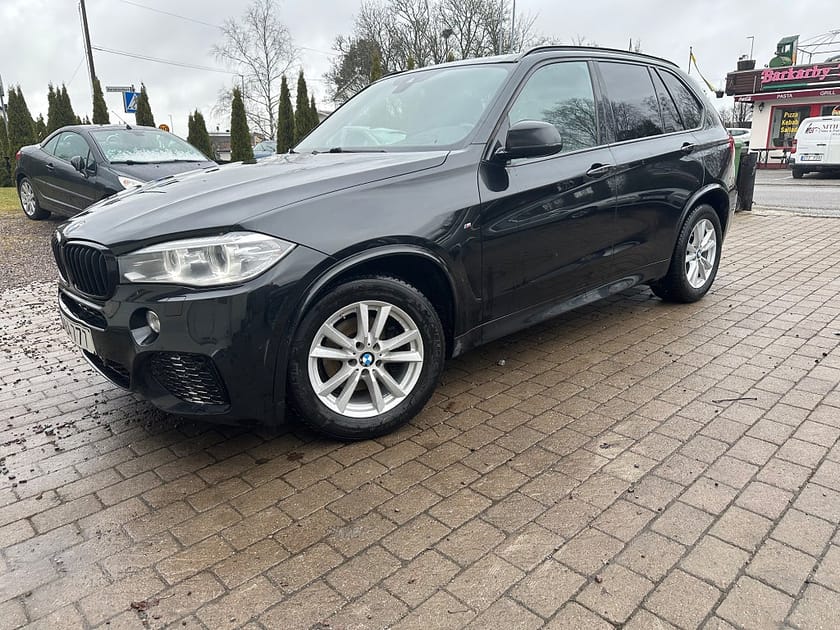 Bild 1 av BMW X5 xDrive30d Steptronic M Sport Euro 6/Ny framruta