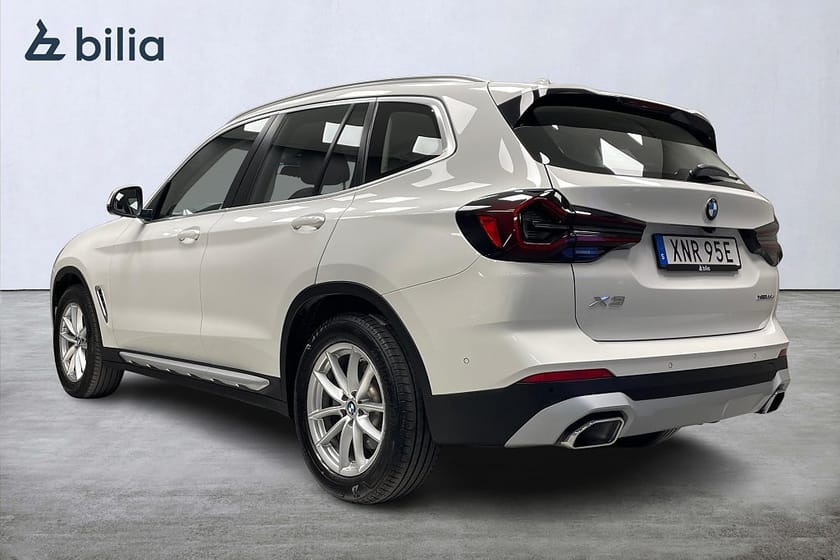 Bild 5 av BMW X3 xDrive20d / Parkerings värmare / Drag /