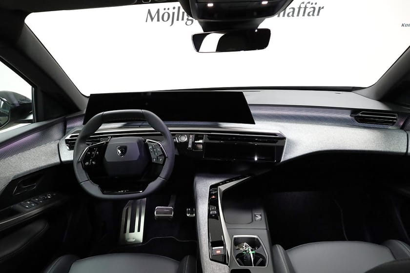 Bild 5 av Peugeot 3008 Plug-In Hybrid GT I Dragkrok I Rattvärme I Navi