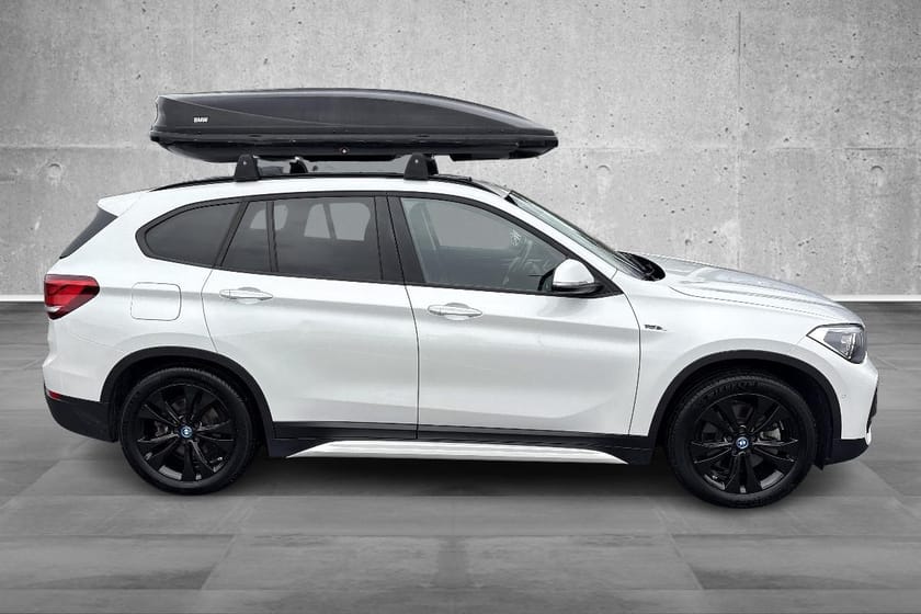 Bilde 3 av BMW X1 xDrive25e Sport-Line/Panorama/HUD/Sportsseter/Krok/Navi/SV