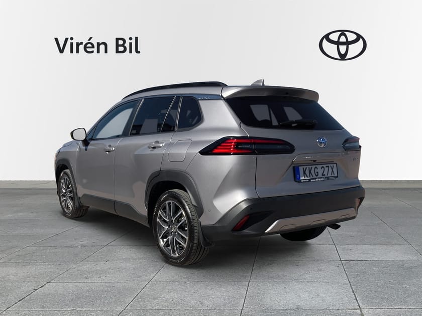 Bild 2 av Toyota Corolla Cross Hybrid AWD-i Executive Panorama Skinn (V-Hjul)