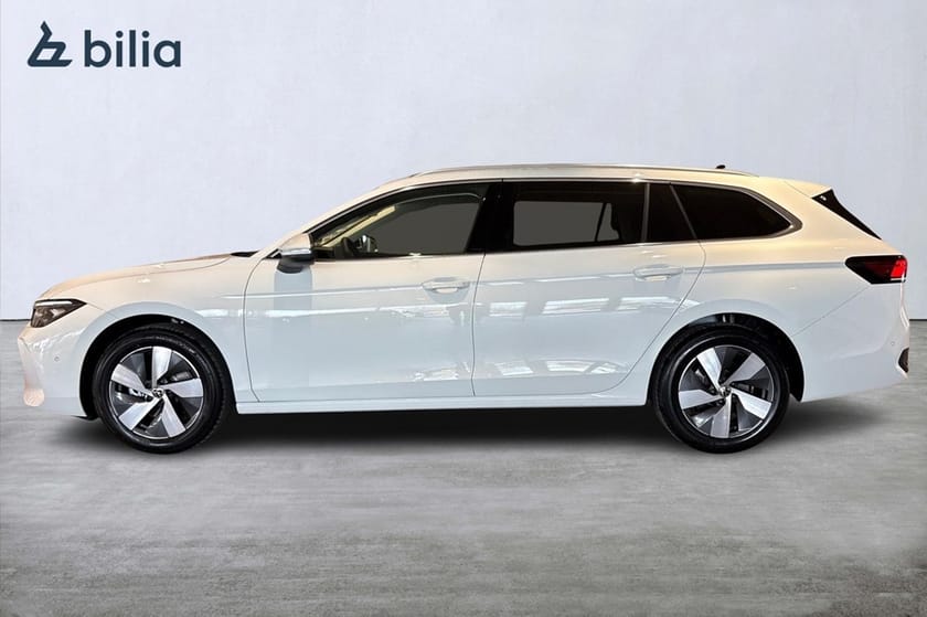 Bild 2 av Volkswagen Passat Sportscombi 1.5 eTSI 150 DSG7 Business