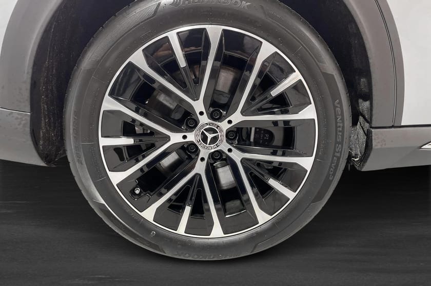 Bild 5 av Mercedes-Benz E 300 d e 4MATIC All-Terrain DE ALL-TERRAIN/AIRMATIC/SUPERSCREEN/DRAG