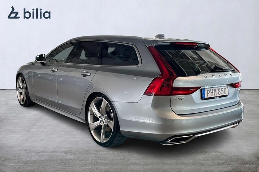 Bild 2 av Volvo V90 D5 AWD 240HK Polestar R-Design Pano/B&W/21/Hud/Ski