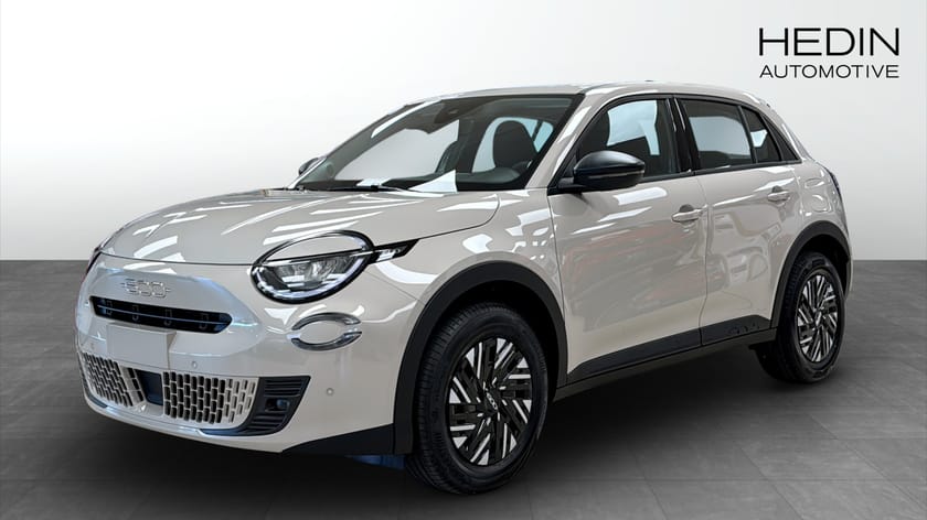 Bild 1 av Fiat 600 Hybrid HEV LOUNGE 1.2 100 HK DCT6 FWD