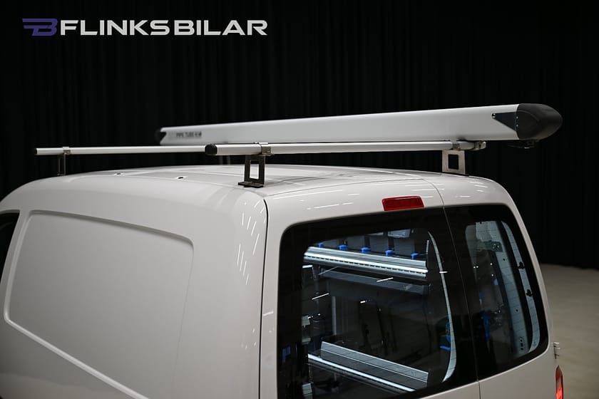 Bild 4 av Volkswagen Caddy Maxi Van DSG 102HK Servicebil|V-Inredd|EnÄgare|Leasbar|SeUtr!