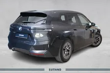 Thumnail bilde 3 av BMW iX xDrive40