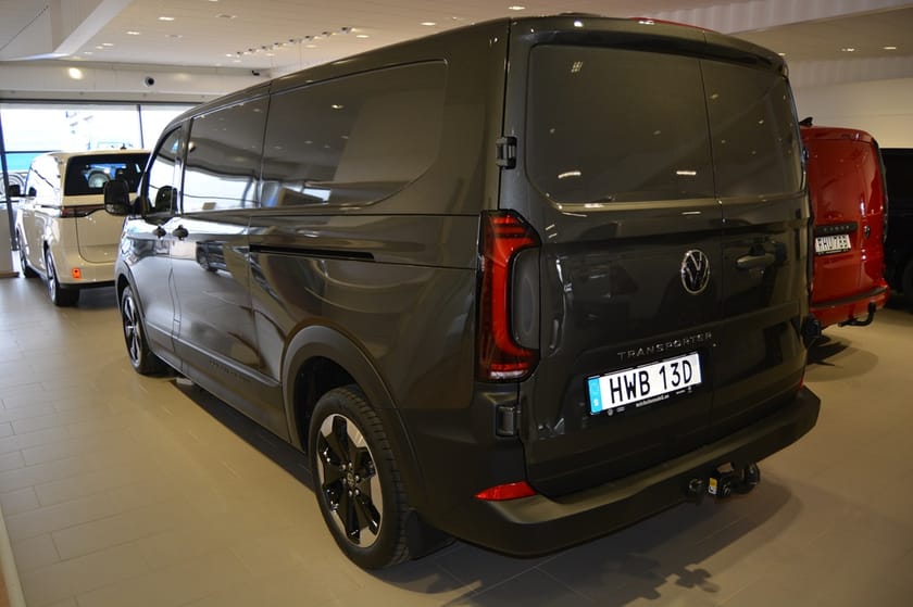 Bild 3 av Volkswagen Transporter skåp L2 TDI 170hk Aut Pan Americana