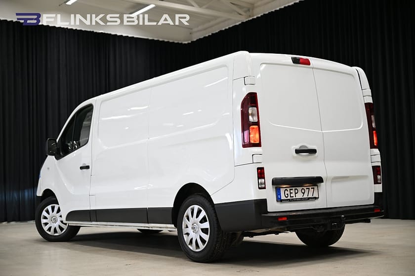 Bild 4 av Renault Trafic Skåpbil dCi 120HK Drag|LED|Värmare|GPS|Backkamera|EnÄgare|Moms