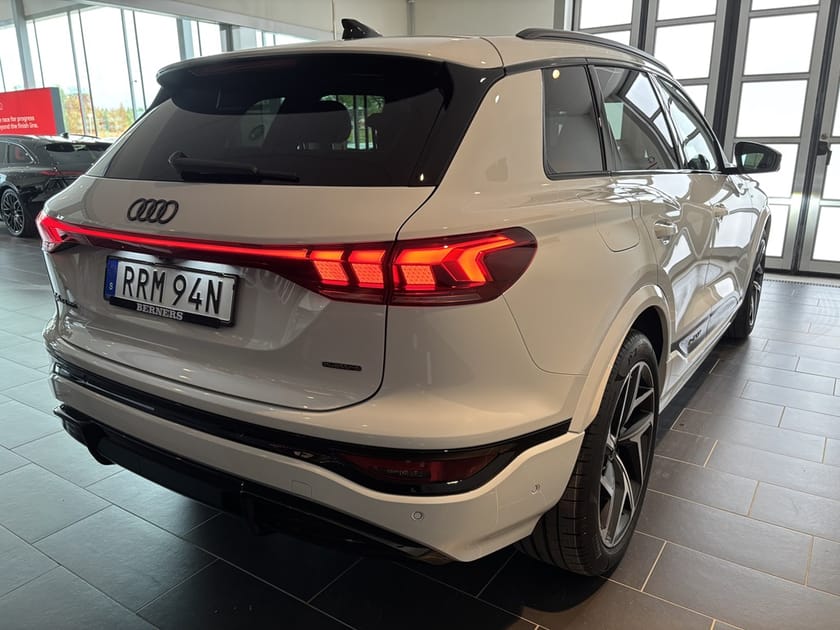 Bild 5 av Audi Q6 e-tron quattro S-LINE SELECTION LUFTFJ. 429 HK