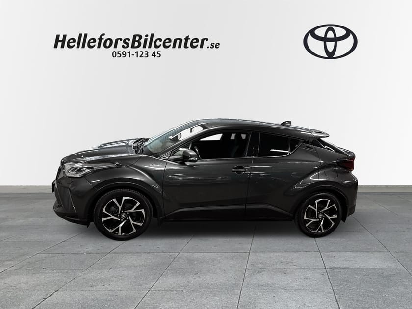 Bild 3 av Toyota C-HR Hybrid X-edt Car play V-hjul Rattvärme
