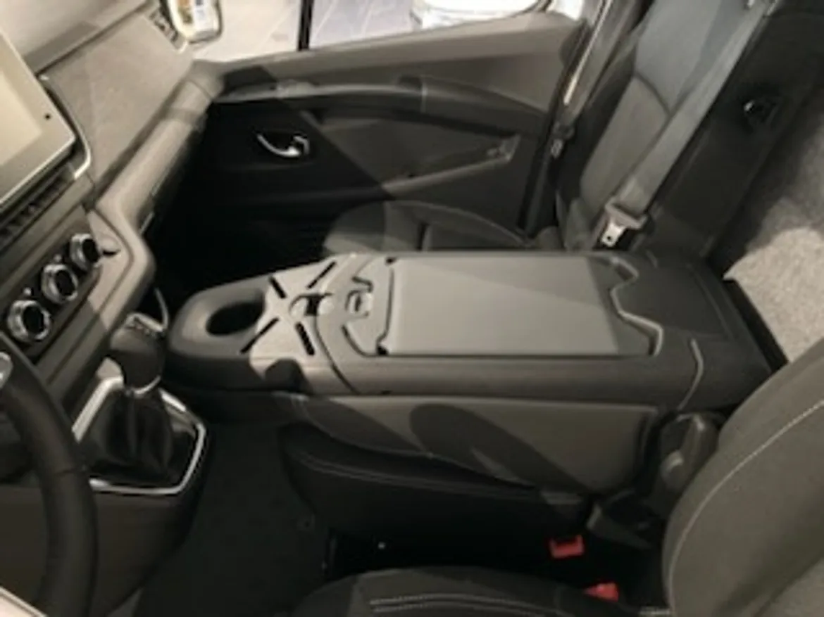 Renault Trafic Skåpbil