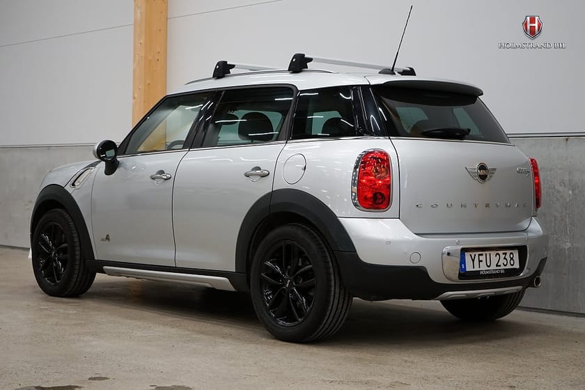 Bild 4 av MINI Countryman Cooper D ALL4 H/K Navi Läder 1 brukare Lågmilad