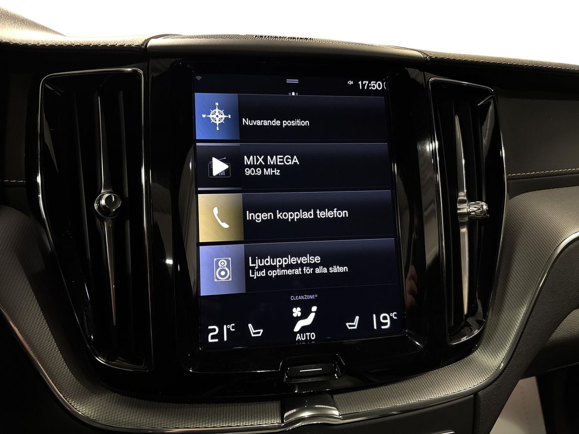 Volvo XC60 2021 - miniatyr 16