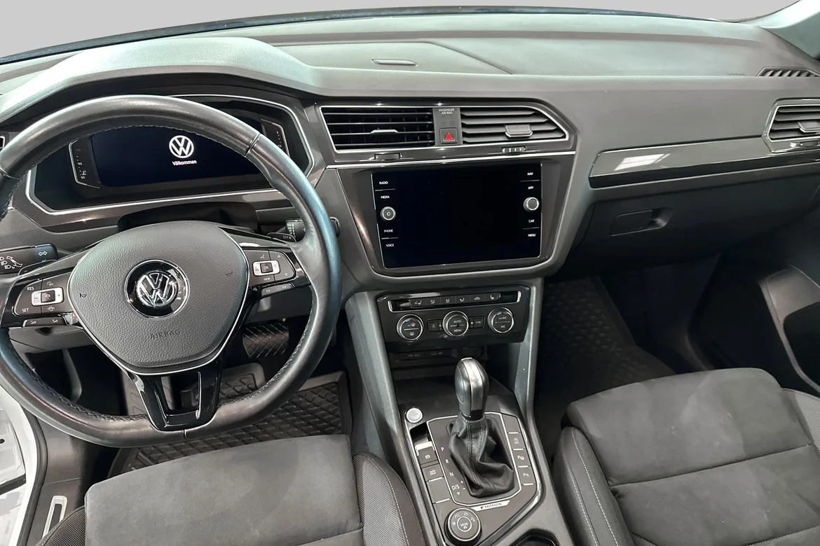 picture of a car
