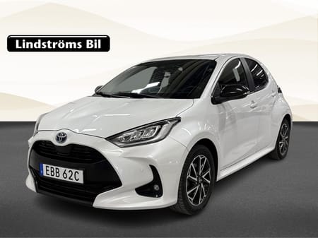 Toyota Yaris Hybrid 115 1.5 Style Säkerhetspaket Vinterhjul