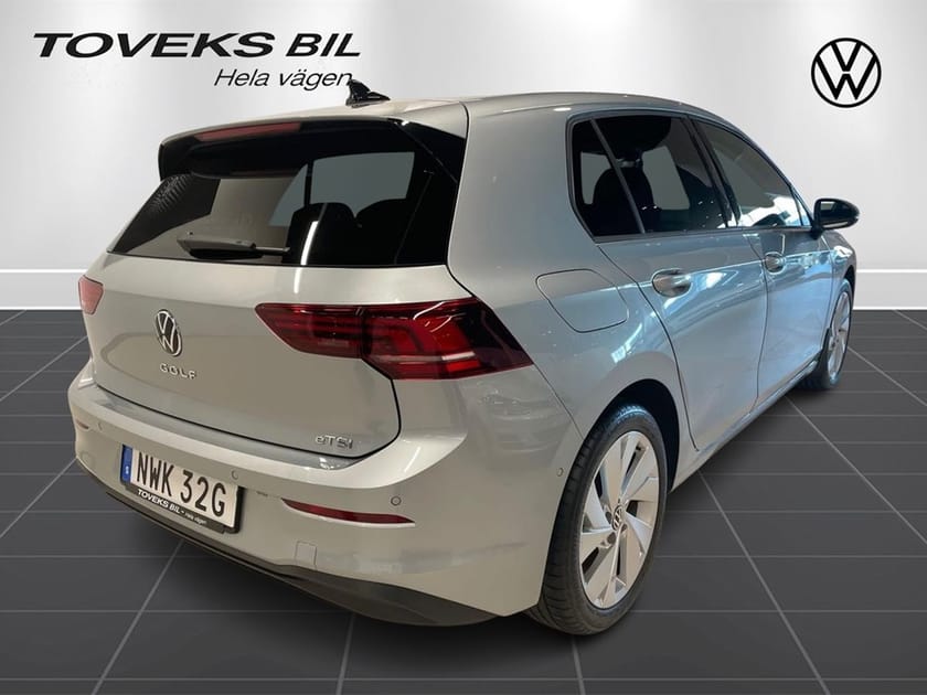 Bild 3 av Volkswagen Golf LIFE 1.5 ETSI 150 HK DSG Värmare