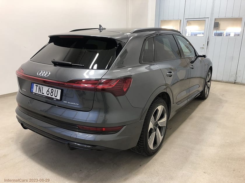 Bild 4 av Audi e-tron 55 quattro S-Line 408hk Panorama, BO,Läder