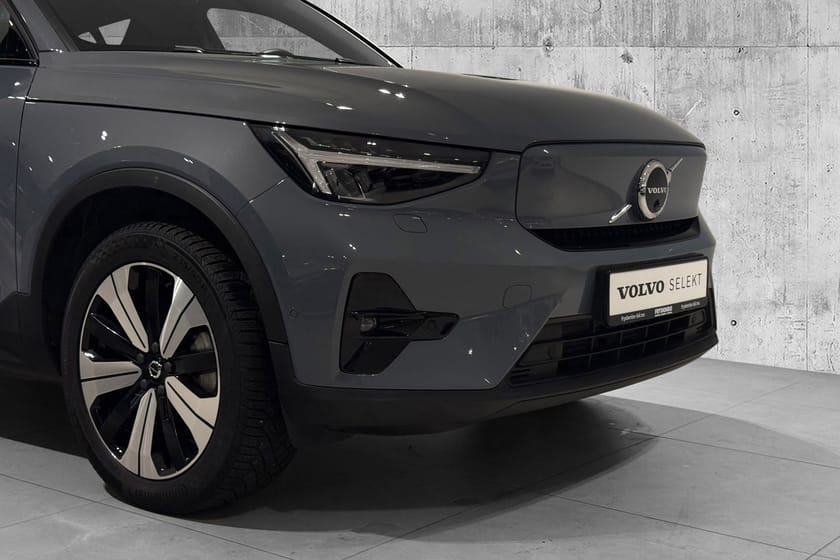 Bilde 2 av Volvo C40 Recharge Twin motor Ultimate SEMI.EL.HF|H&K|PANO|360