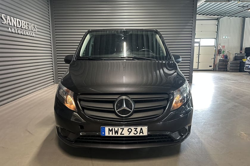 Bild 2 av Mercedes-Benz Vito 114 CDI 2.8t Backkamera Värmare Dubbla sidodörr Leasing