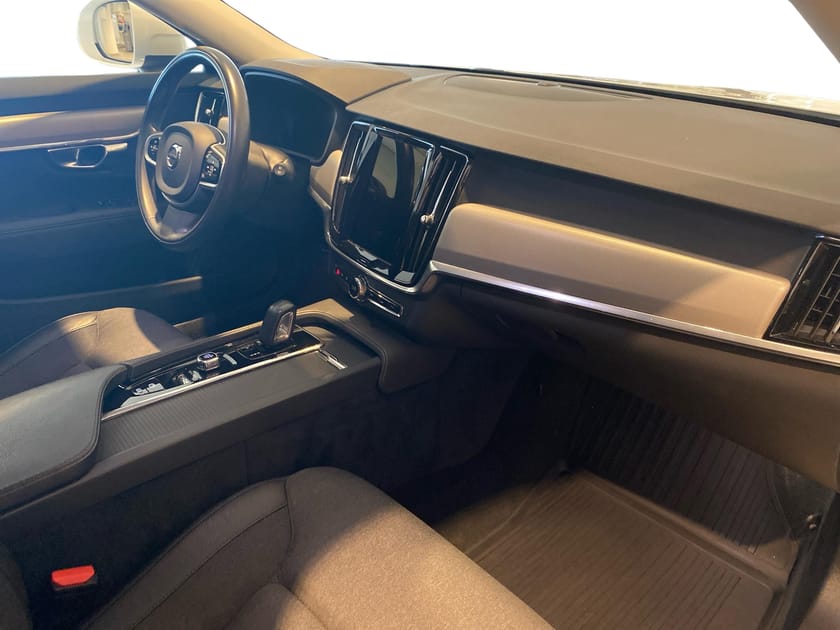 Bild 4 av Volvo V90 Cross Country B4 AWD Diesel Adv SE