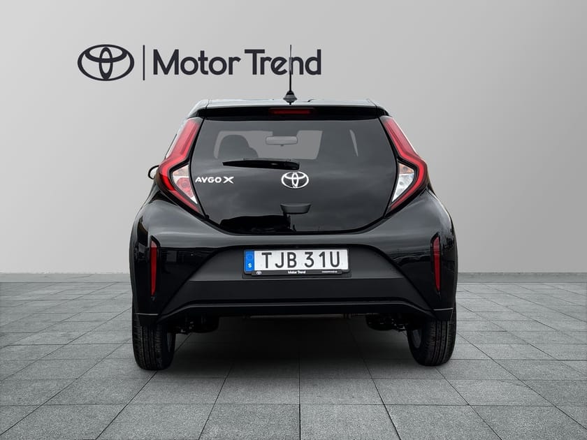 Bild 4 av Toyota Aygo X 1,0 MANUELL PLAY COMFORT & STYLE PACK Vinterhjul
