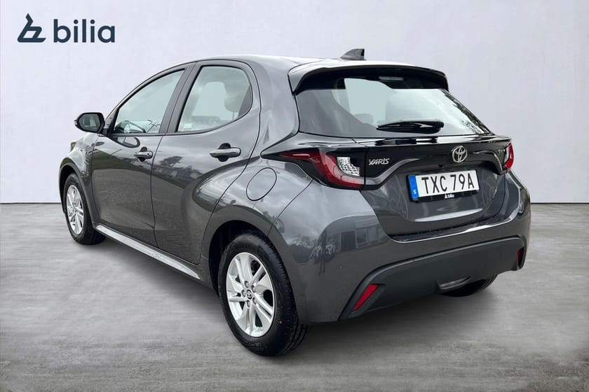Bild 2 av Toyota Yaris Hybrid 115 1,5 HEV Active Komfortpaket P-Sensorer