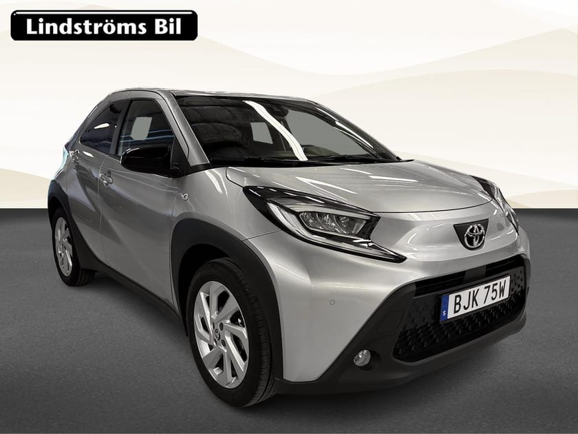 Bild 3 av Toyota Aygo X Play Comfort & Style 1.0 72hk S&V-Hjul Moms
