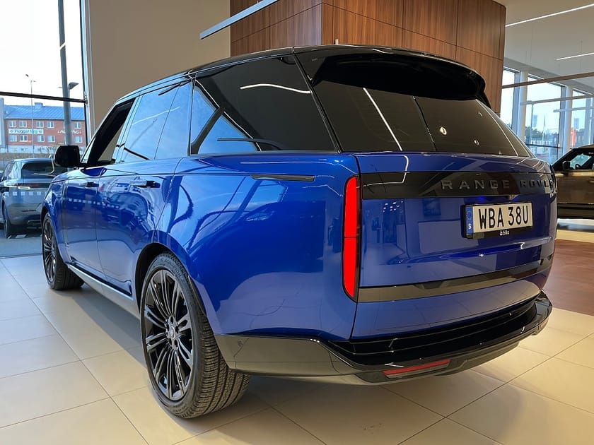 Bild 2 av Land Rover Range Rover P530 MHEV V8 Autobiography / Momsbil!