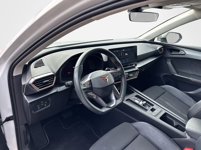Bild 3 av CUPRA Leon 5D 150hk eTSI Automat